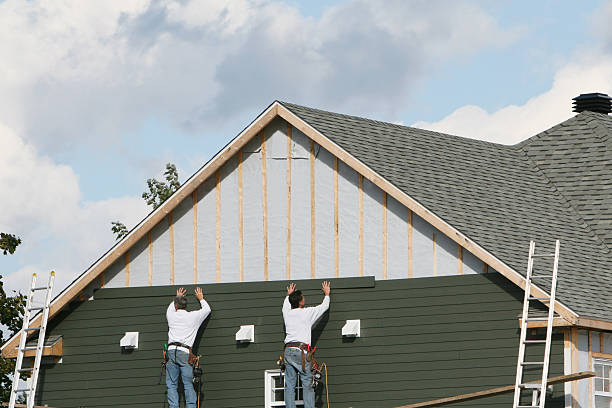 Professional Siding Repair technician working in Crozier, VA